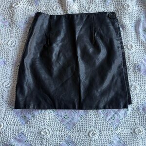 black leather Princess Polly mini skirt bundle